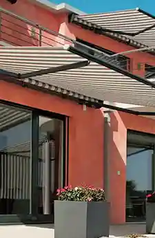 Weinor-Folding-Arm-Awning-Topas-Canberra-AU-Aurora-Designs-Gallery-2.webp