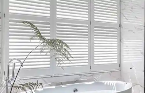 Rust-Resistant Stainless Steel Hardware