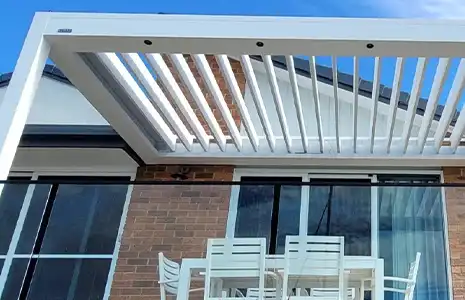 Horizontal and Vertical Louvres