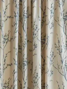 Off White Seaspray | Pussy Willow